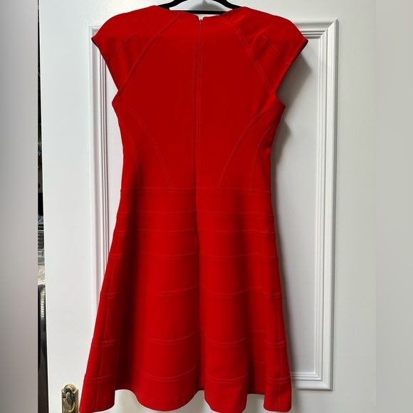 DVF Diane Von Furstenberg Red Dress Size 4 - Picture 4 of 5